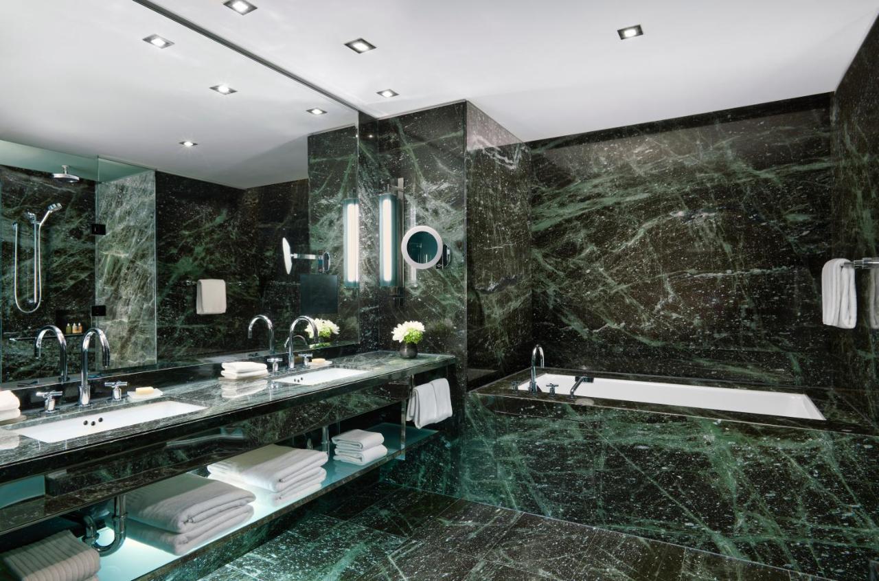The Hazelton Hotel Toronto Esterno foto