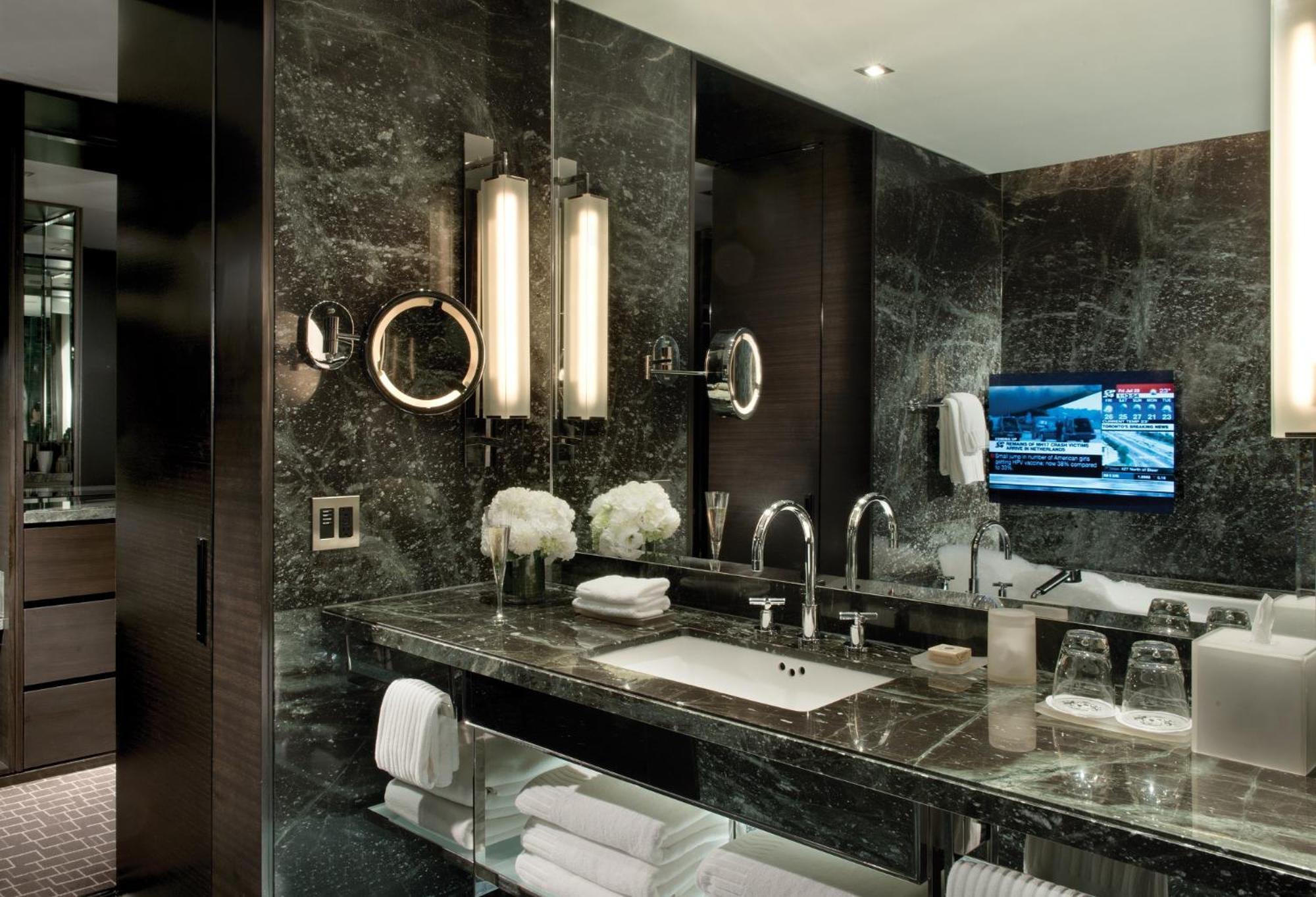 The Hazelton Hotel Toronto Esterno foto